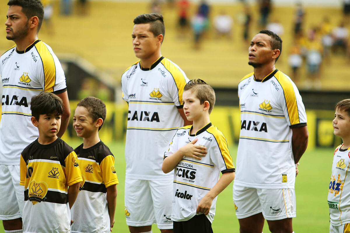 Baixinhos em campo
